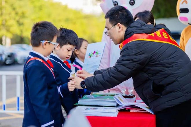 山西启动2024年野生动物保护宣传月暨秋冬季候鸟“护飞行动”(图2)